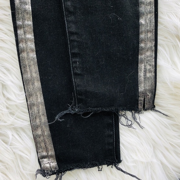 Jeans with stipes - Picture 4 of 4